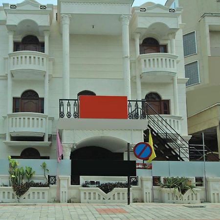Oyo 37916 Paradise Stay Inn Business Hotel Bangalore Eksteriør bilde